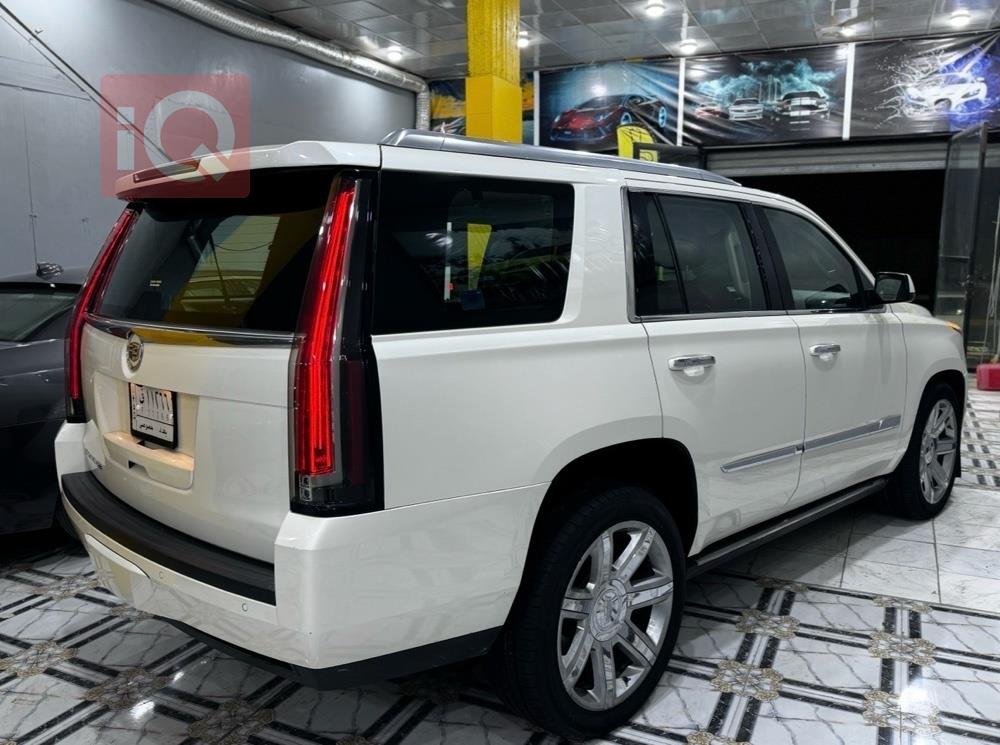 كاديلاك اسكاليد